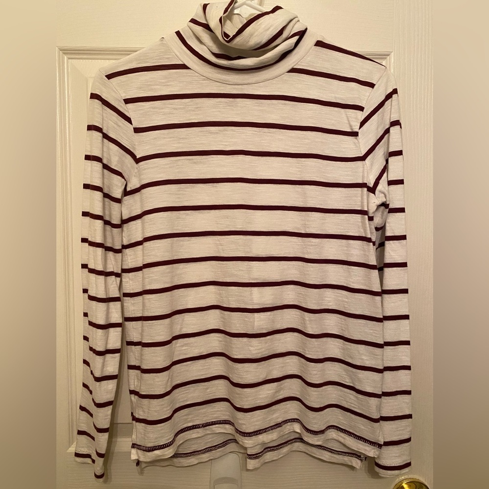 Made Well turtle neck shirt